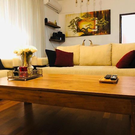 Luxurious Fully Furnished Apartment For Rent At 2000 Plaza, Colombo Шри-Джаяварденепура-Котте Экстерьер фото